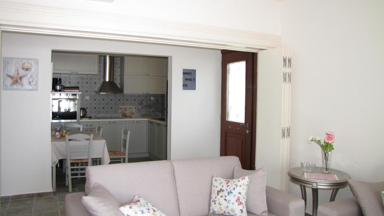 Sunset Suites ليفوكاسترو المظهر الخارجي الصورة