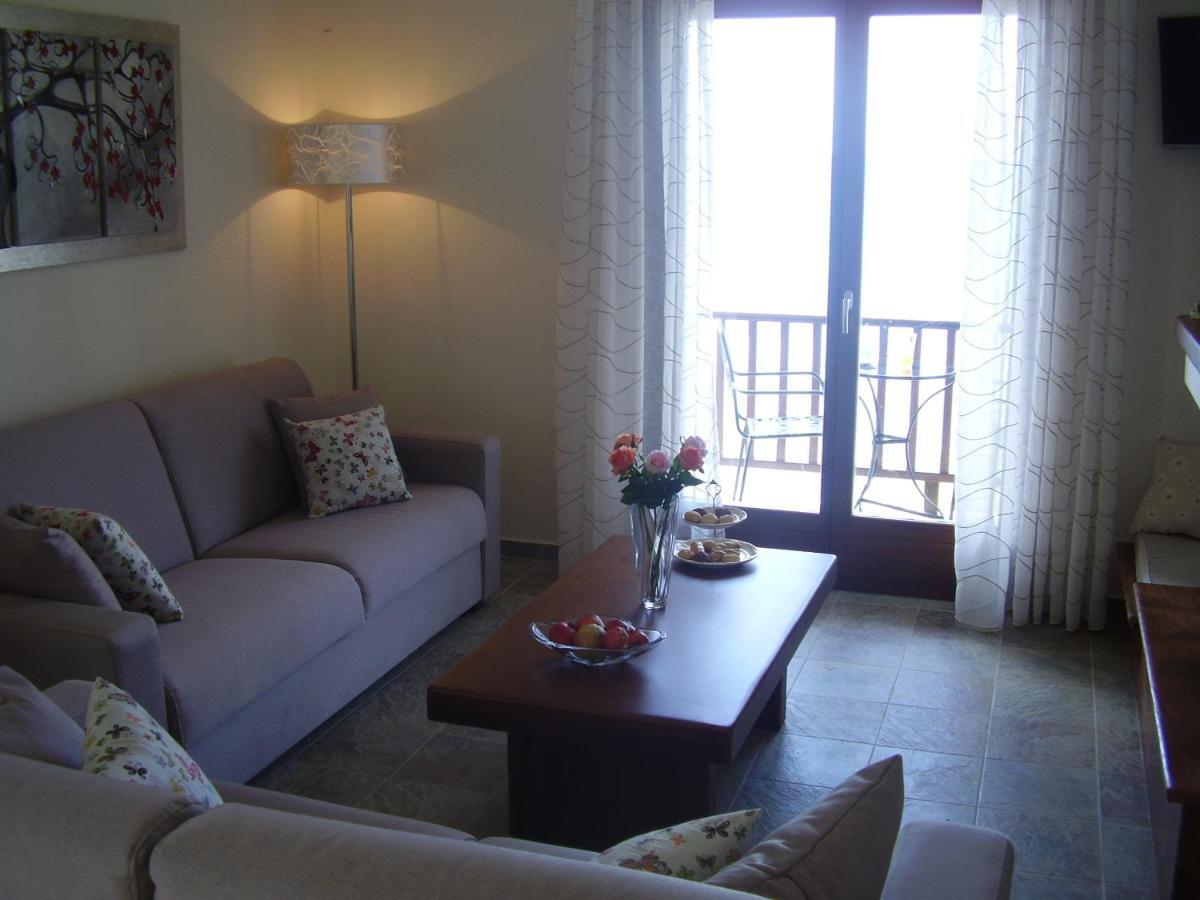 Sunset Suites ليفوكاسترو المظهر الخارجي الصورة